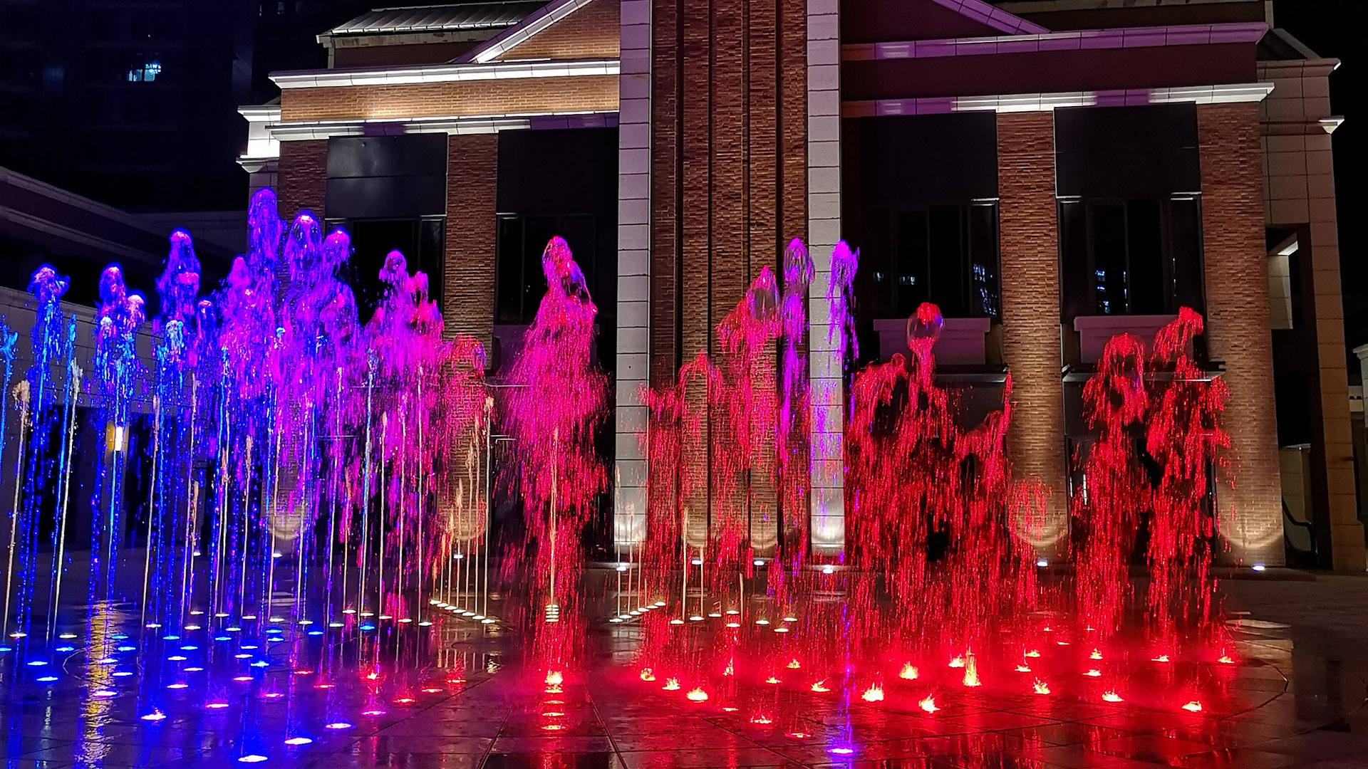 Tick-Tock at Golden Land Huai'An Keyne International Plaza