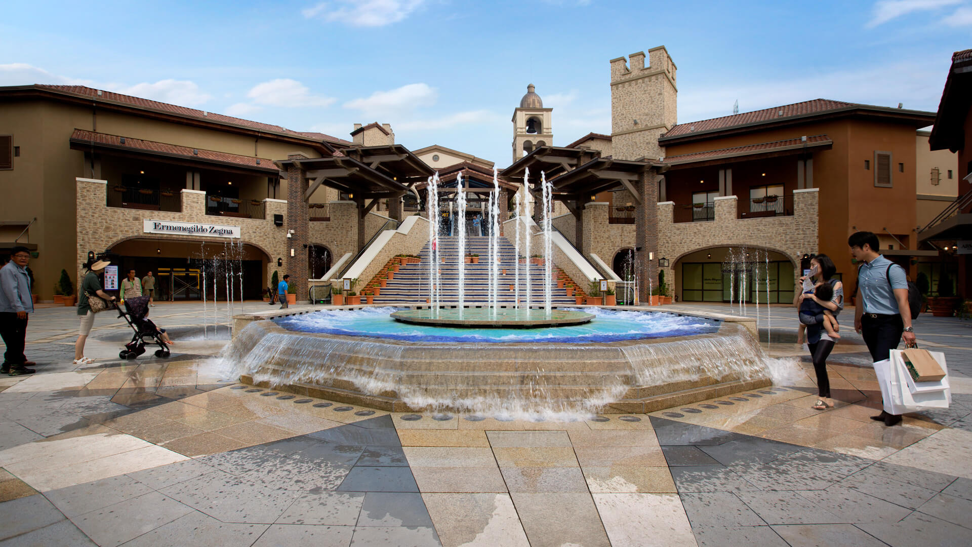 Ondata at Busan Premium Outlets, photograph 2 of 4