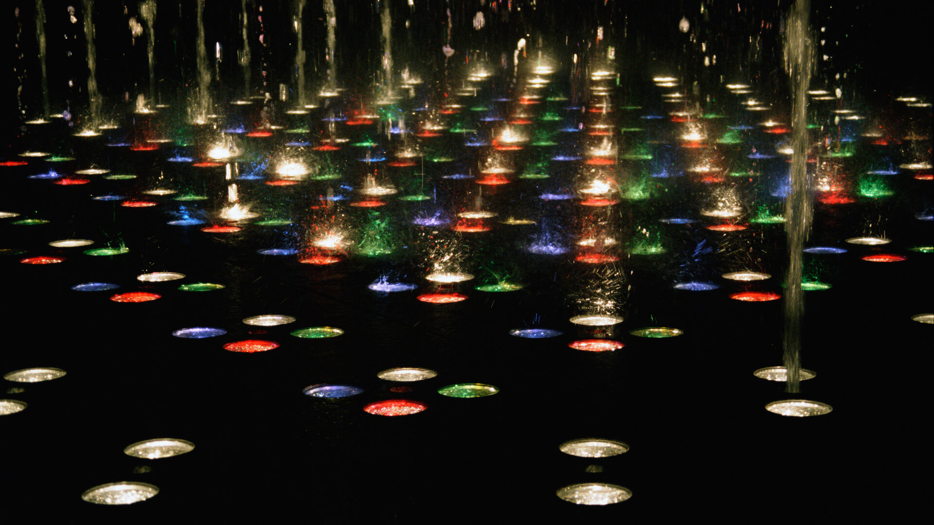 San Ji Cheon, photograph 3 of 3