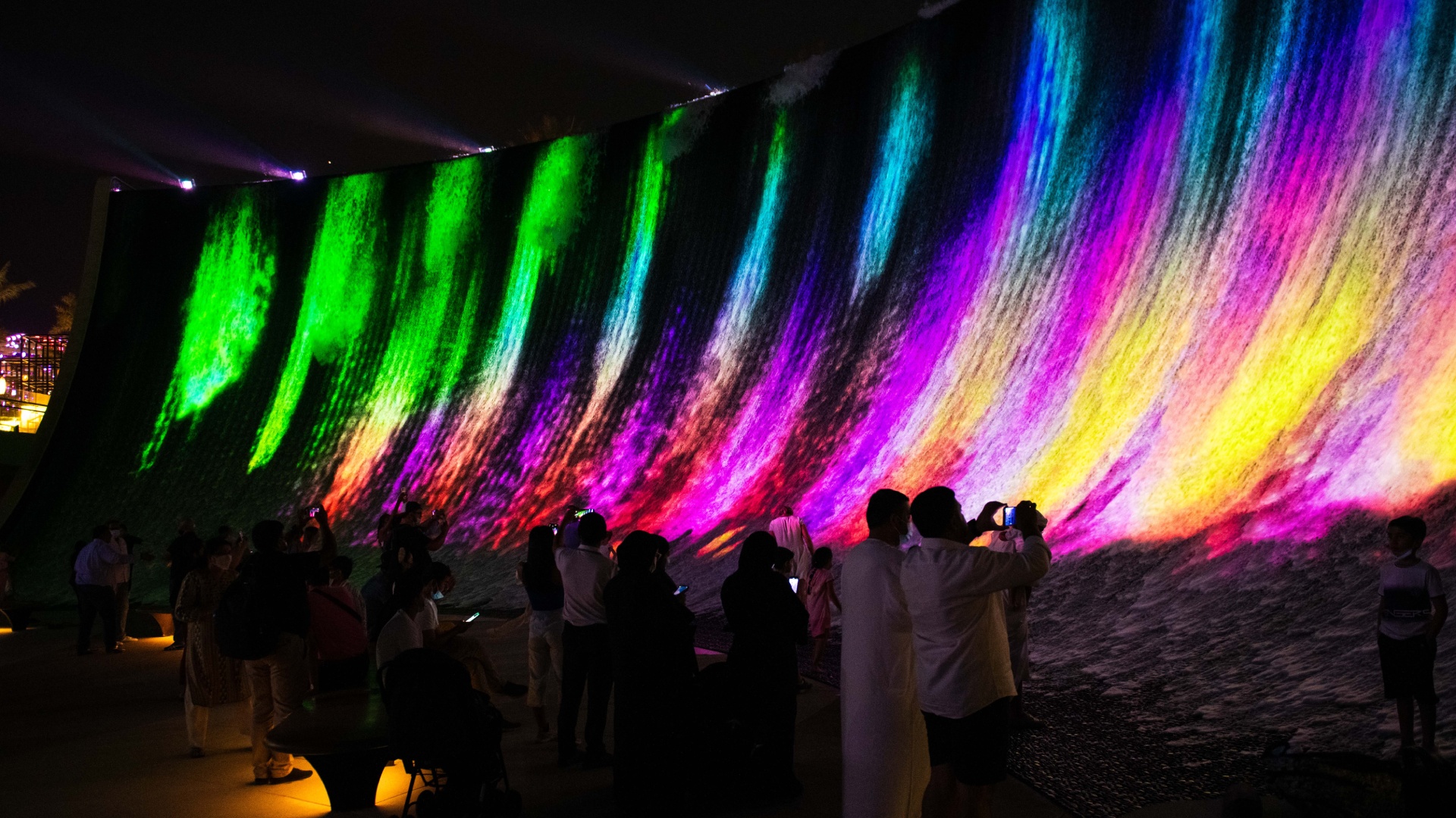 EXPO 2020 Dubai Water Feature: Surreal, photograph 14 of 17