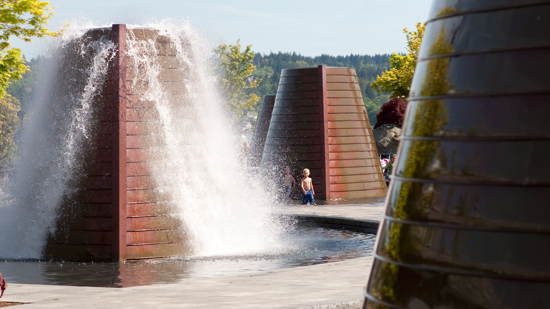 Harborside Fountain Park, photograph 4 of 9