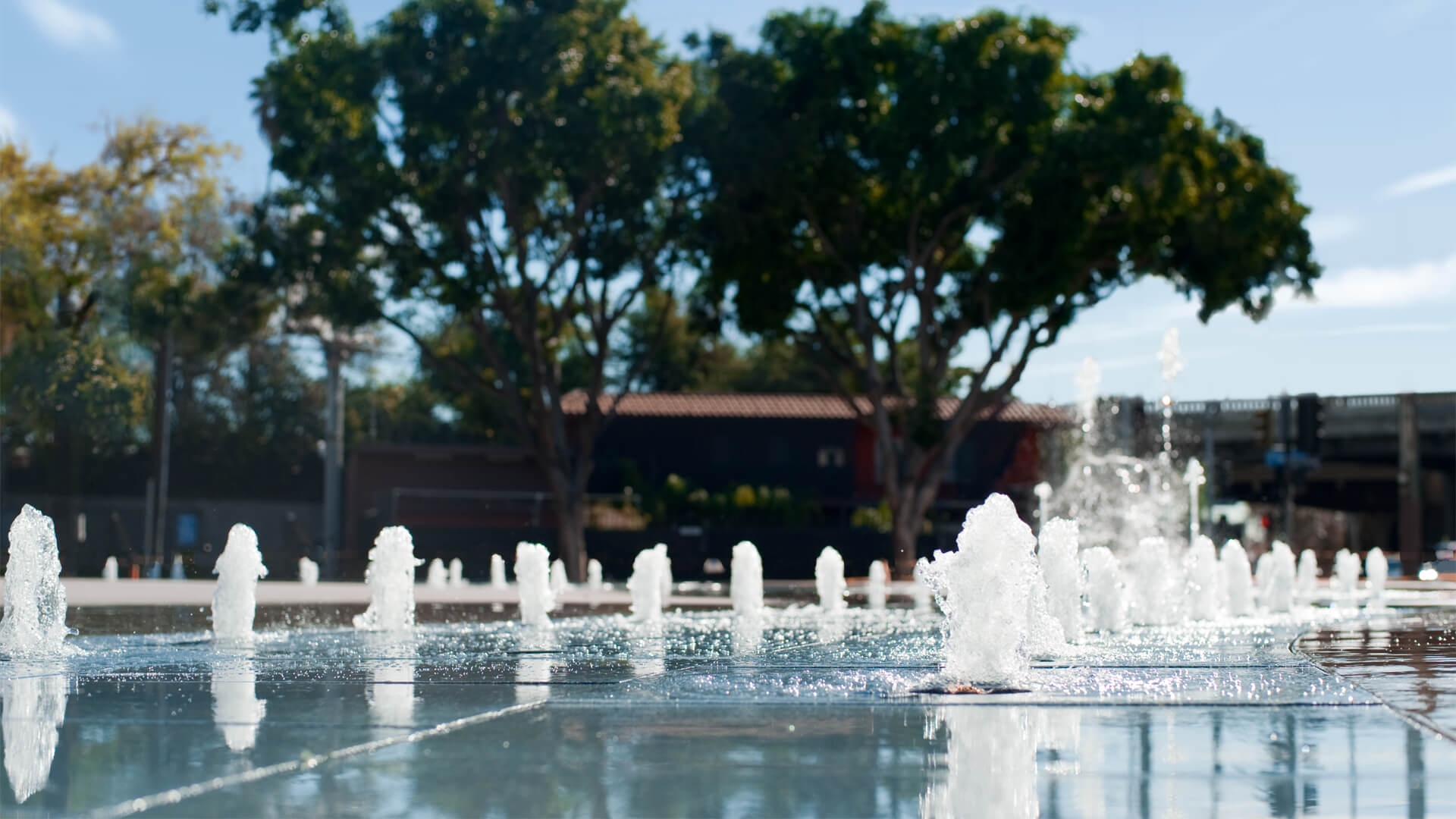 Confluence Plaza, photograph 5 of 6