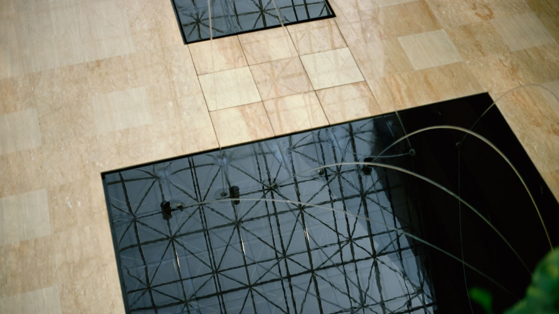 Crossroads Atrium, photograph 1 of 4