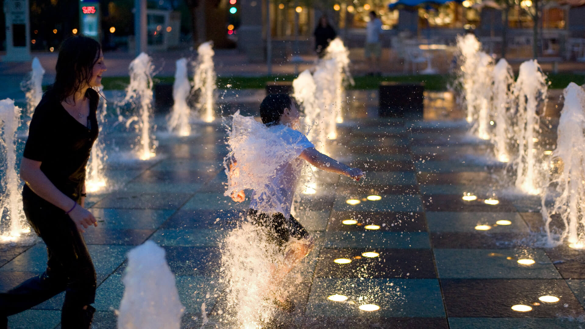 Crown Center Square, photograph 7 of 8