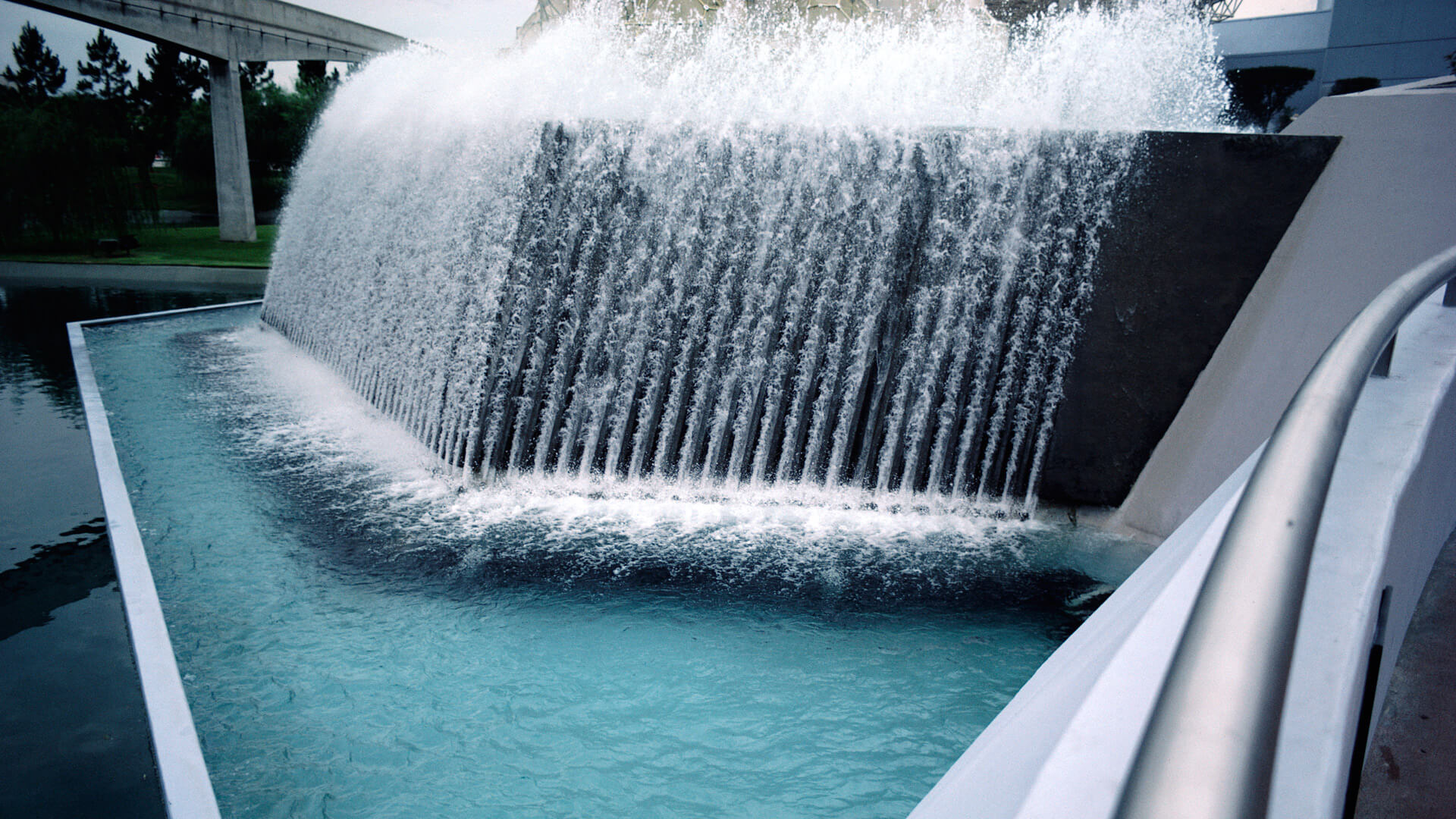 Epcot Center Fountain of Nations, photograph 4 of 5