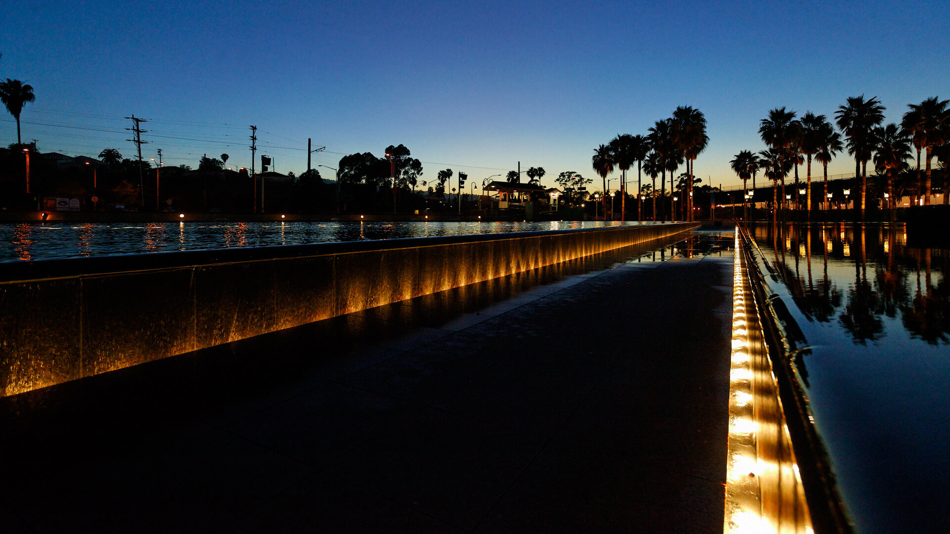 Fanfare at San Pedro Gateway, photograph 3 of 14