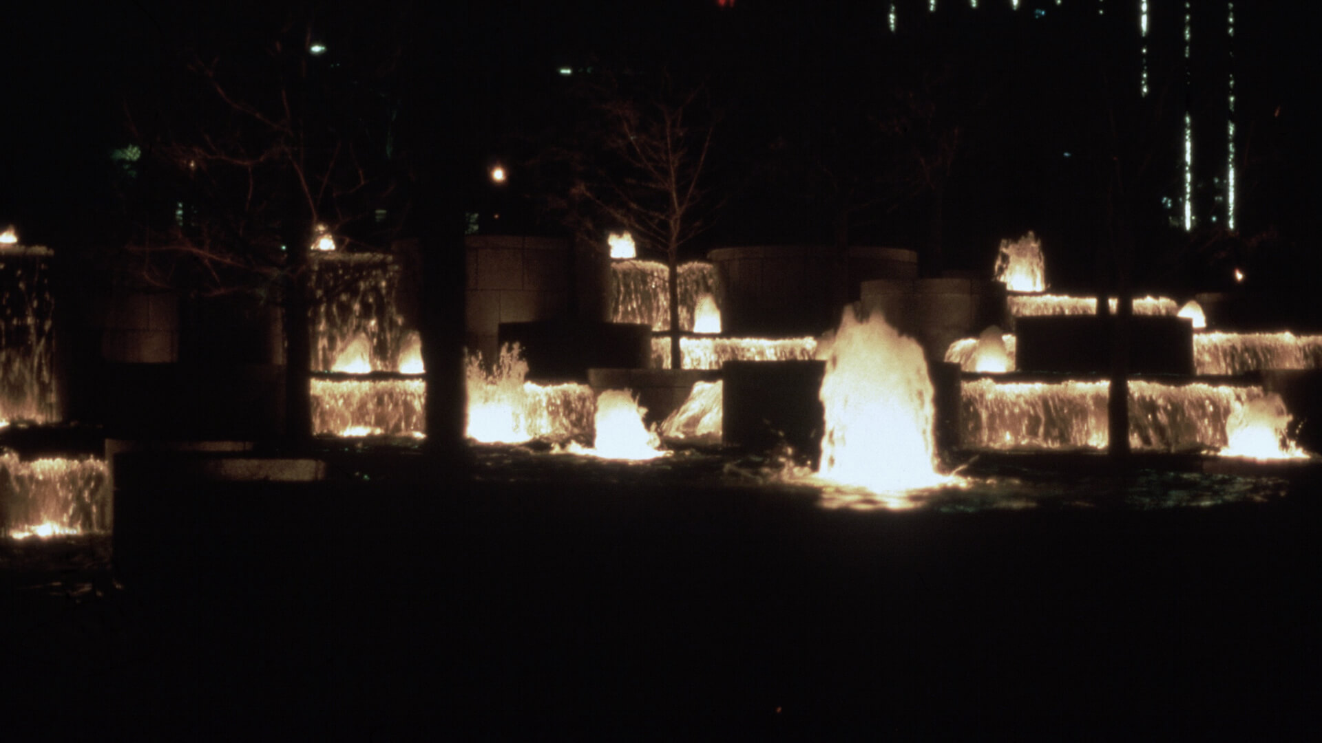 Fountain Place, photograph 14 of 15