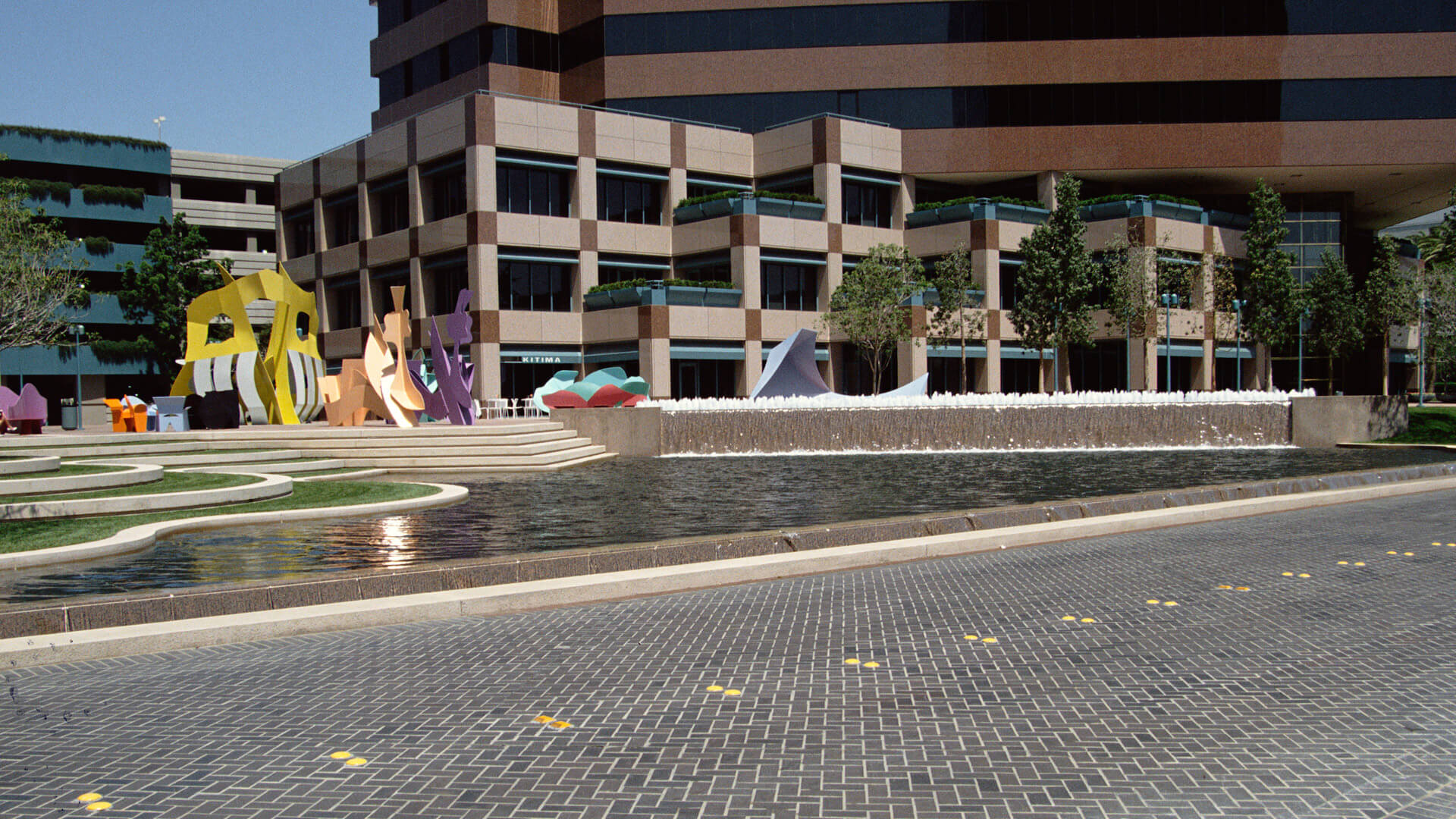 Koll Center