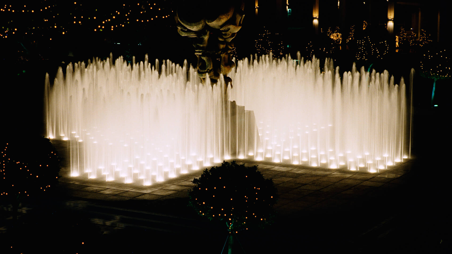 Los Angeles Music Center, photograph 5 of 11