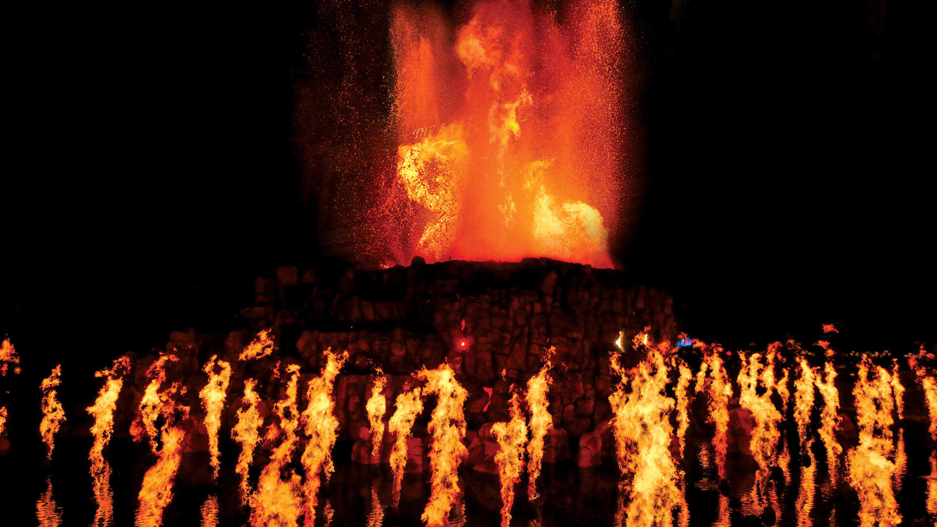 Mirage Volcano, photograph 1 of 11